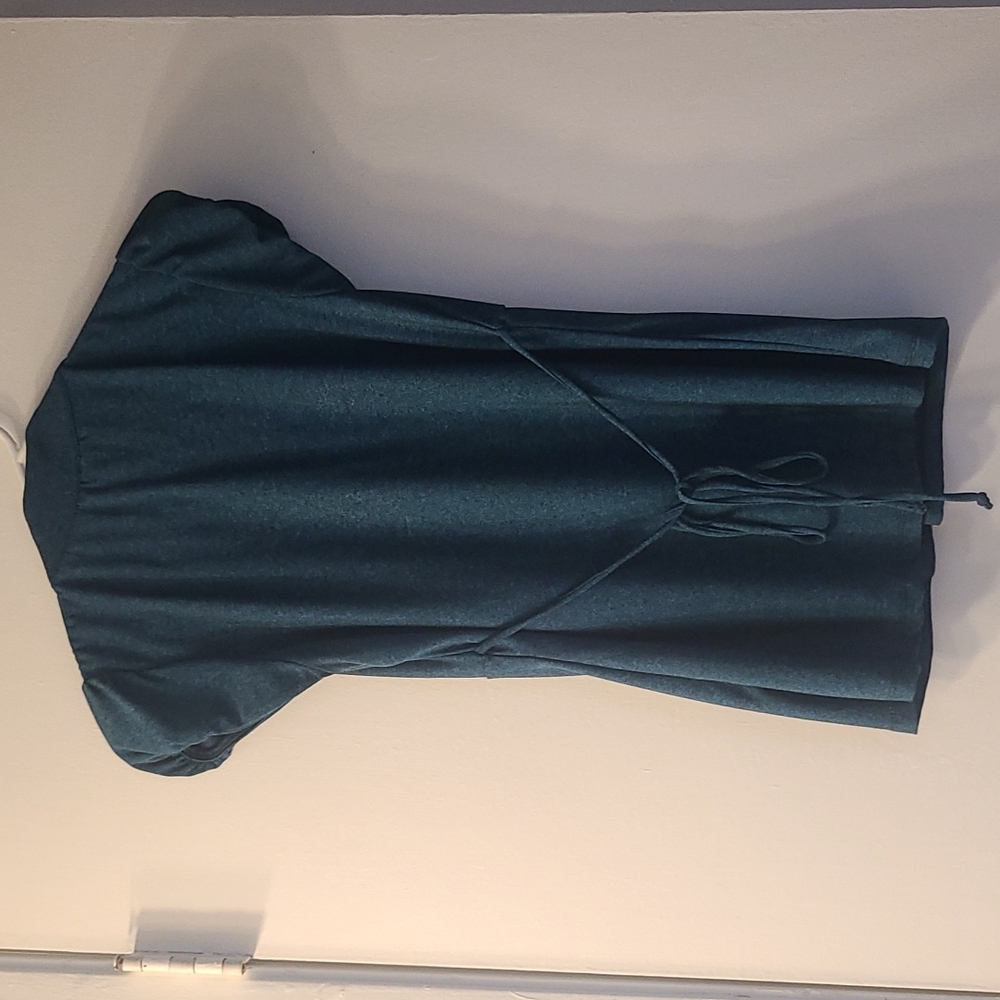 Turquoise Blouse Medium - Picture 2 of 2
